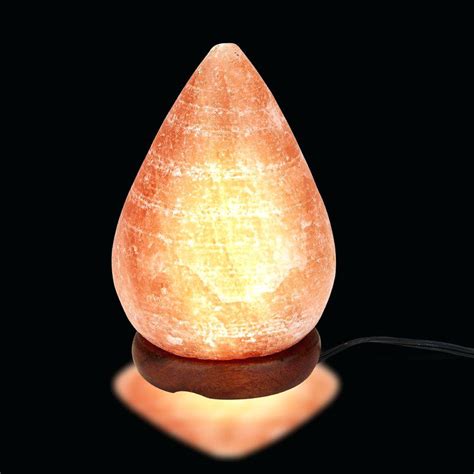 what are fake himalayan salt lamps made of